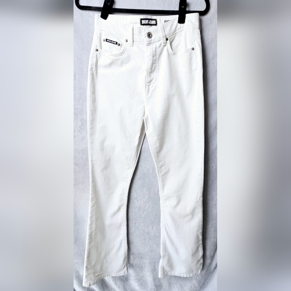 DKNY Boerum High Rise White Slim Fit Flare Size 27/4 EUC - Picture 2 of 13